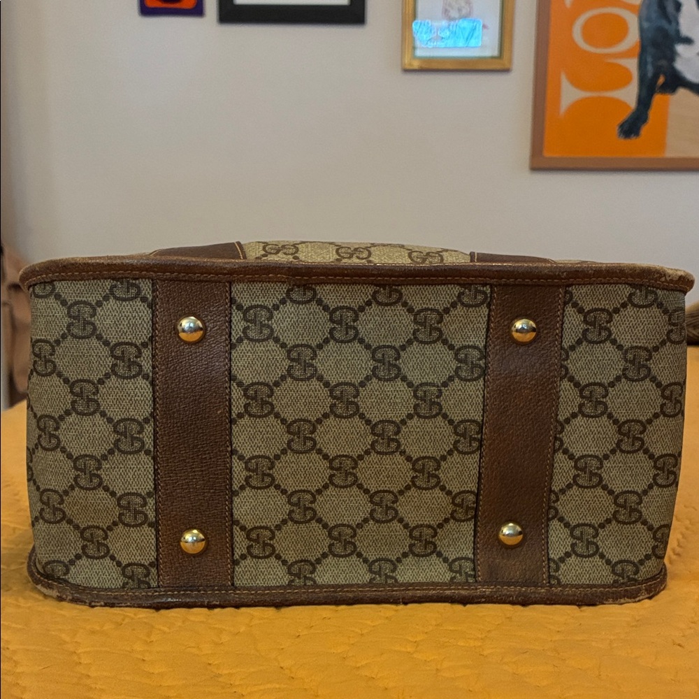 Vintage Gucci Monogram Handbag - Picture 4 of 7